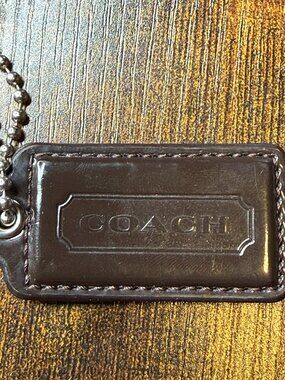 Coach Leather Hangtag – Patent Brown (2.5")